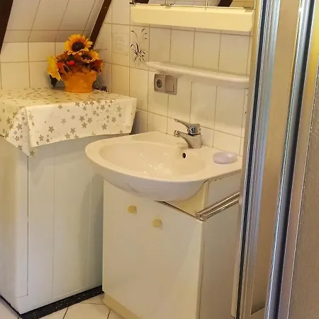 Ferienhaus Vorauf Esche 4